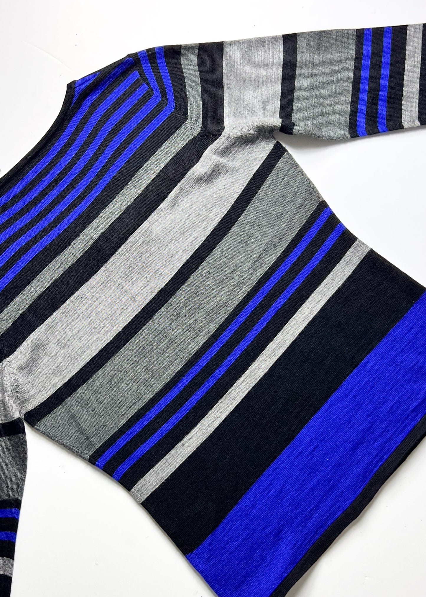 Blue & Grey Y2K Jumper with Bow & Bead Embellishment - UK 8