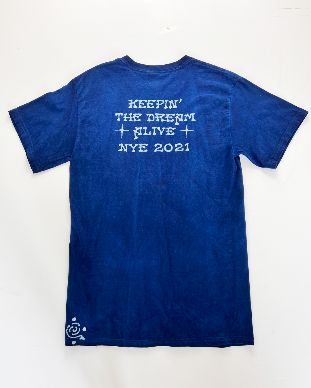 Blue Ombre Hand Of Fatima Graphic T-Shirt - Small