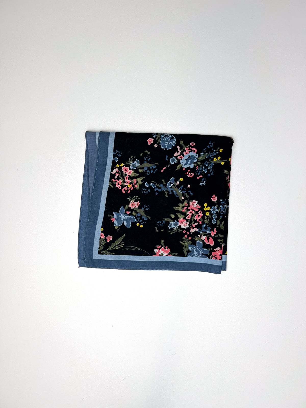 Blue & Pink Dainty Floral Black Bandana