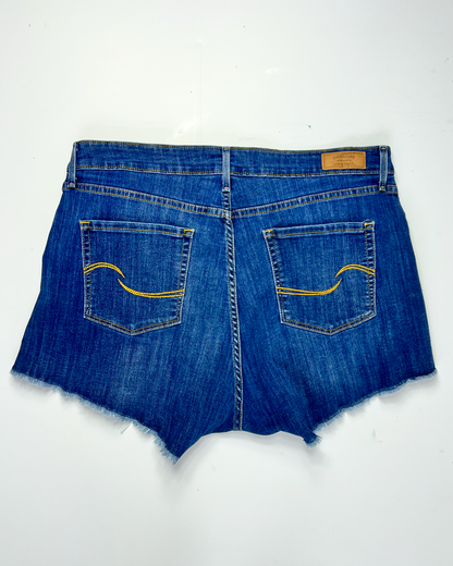 Y2K Levi's Signature High Rise Blue Distressed Short Denim Shorts - UK 18