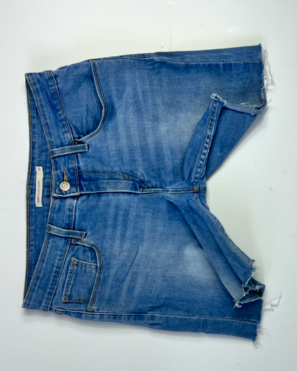 Levi's Light Blue Skinny Fit Midi Denim Shorts - UK 10