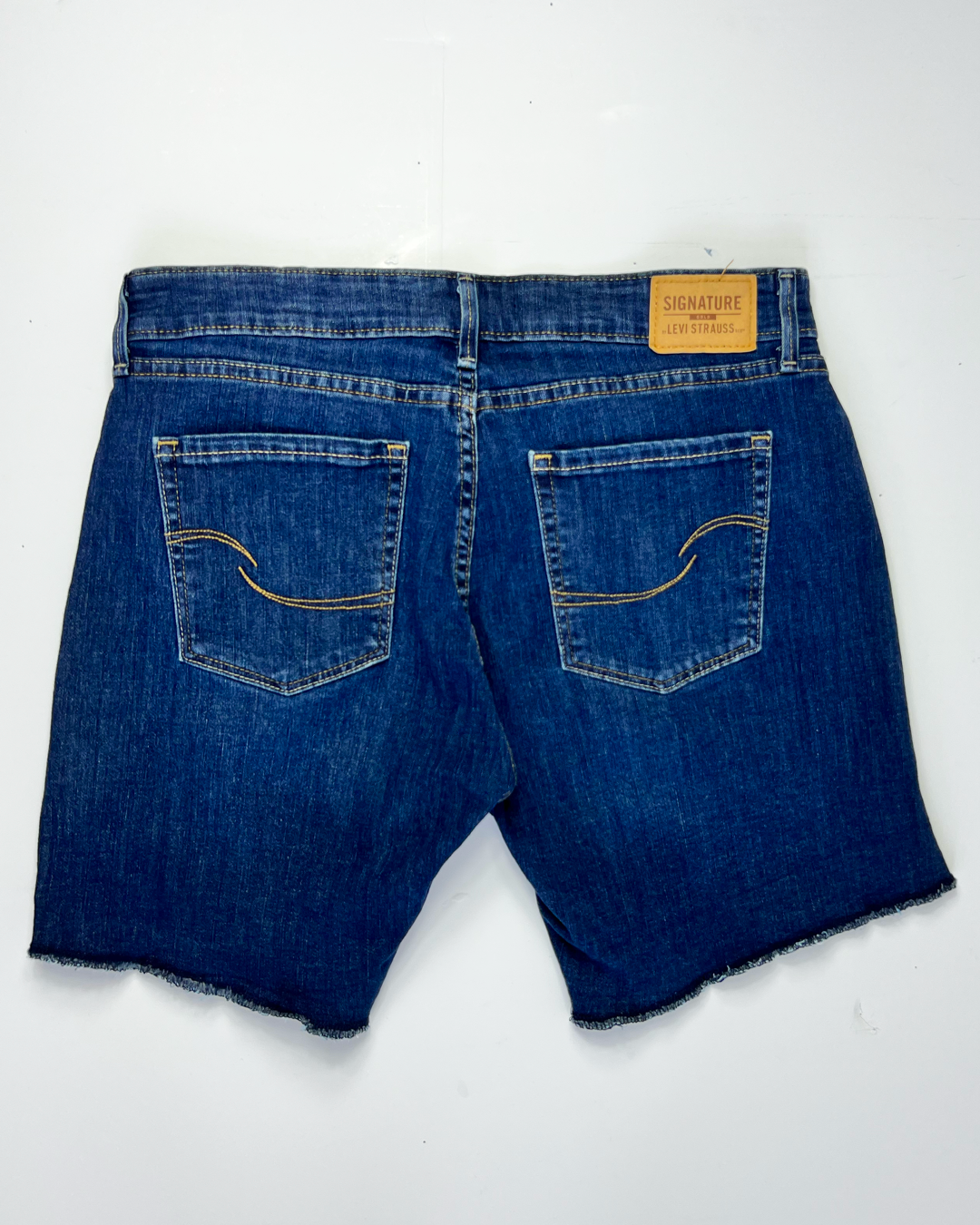 Levi's Dark Blue Signature Denim Midi Shorts - UK8