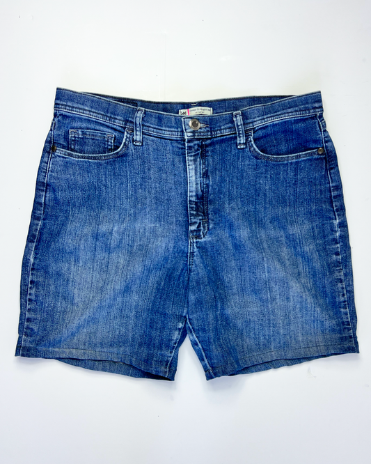 Vintage Lee Mid Blue Denim Midi Short - UK 14