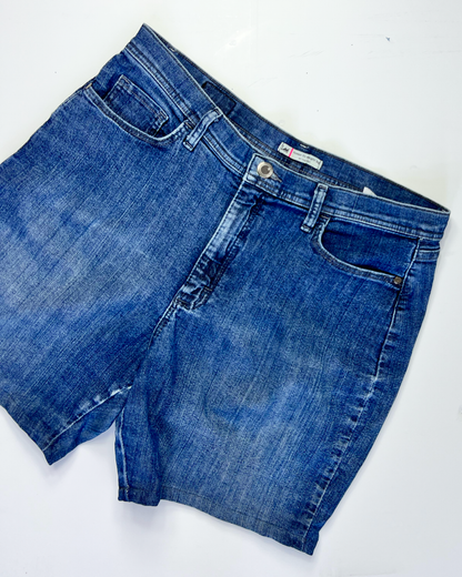 Vintage Lee Mid Blue Denim Midi Short - UK 14