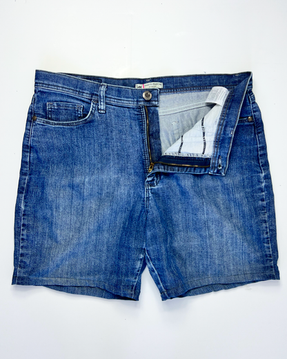 Vintage Lee Mid Blue Denim Midi Short - UK 14
