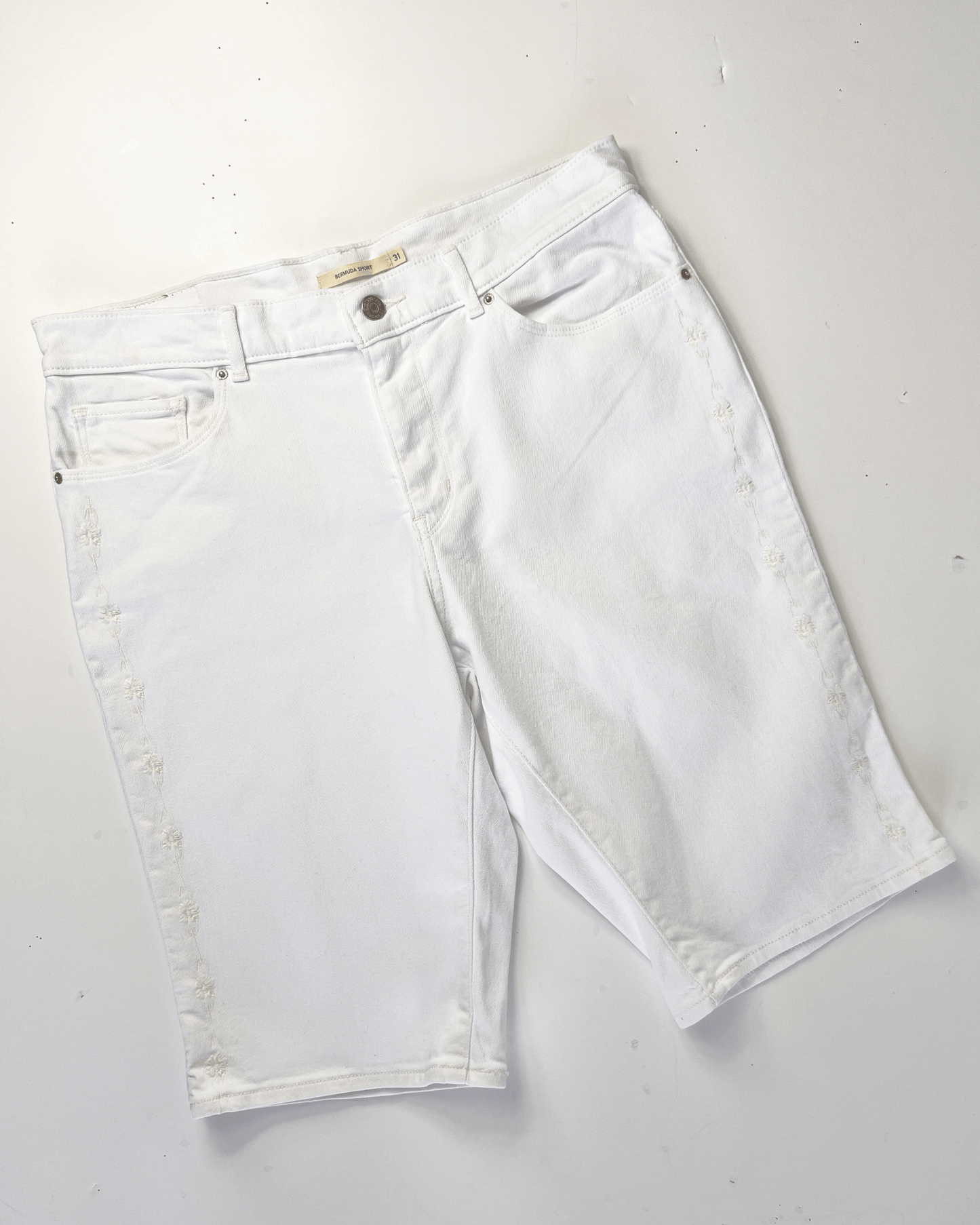 White Levis Denim Bermuda Shorts - UK 12