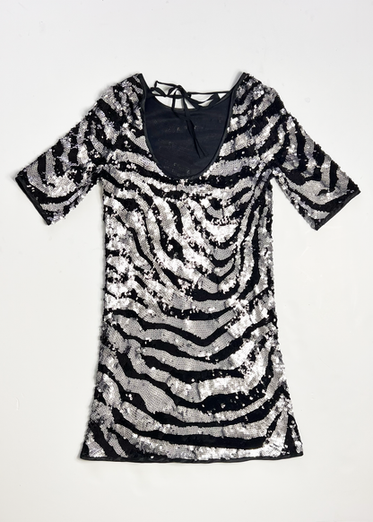 Short Sleeve A Line Black & Silver Sequin Dress - UK 10
