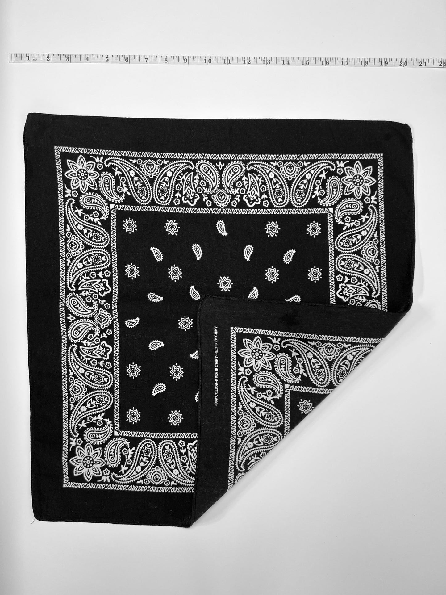 Black & White Paisley & Star Print Bandana