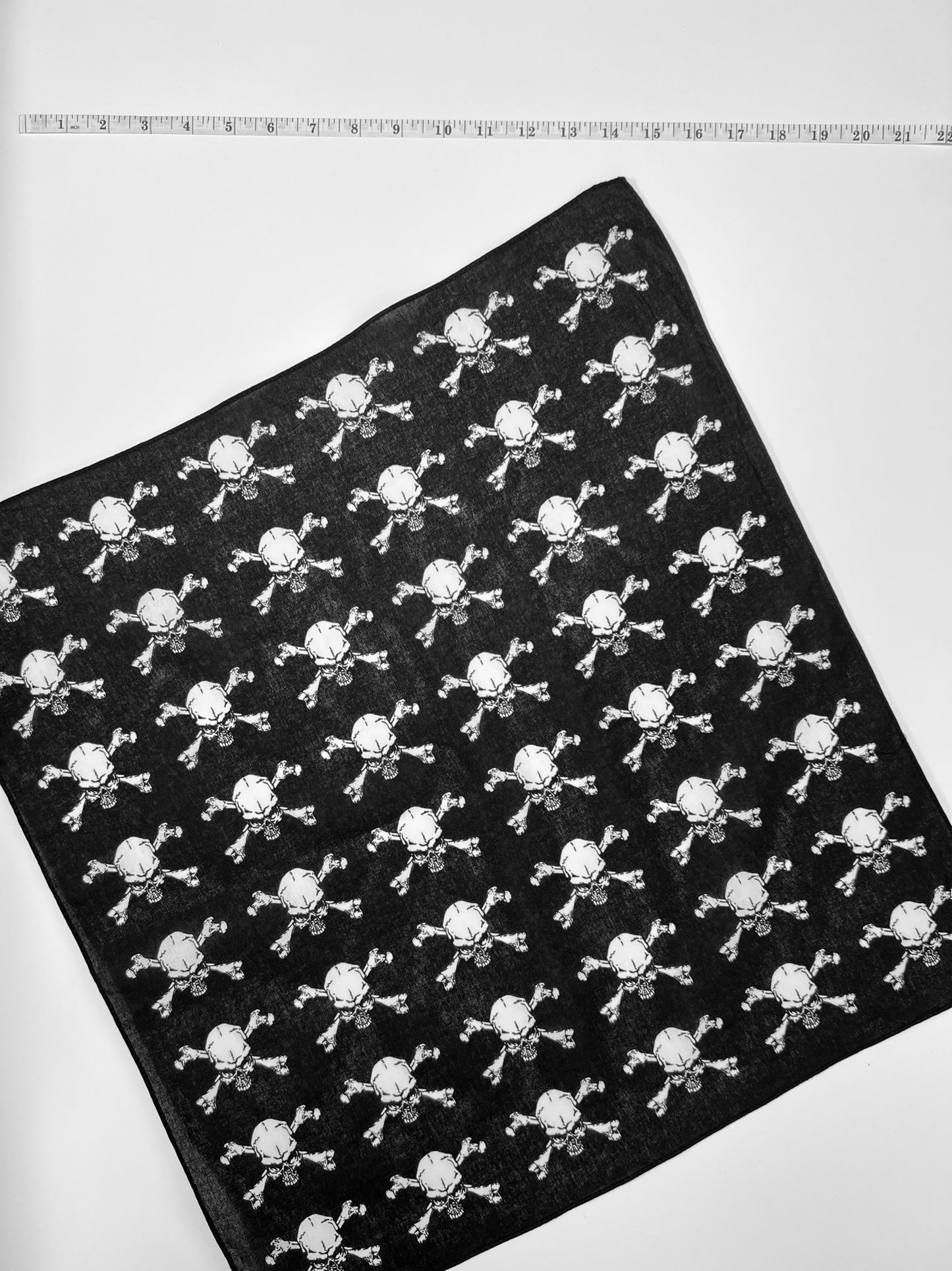 Skull & Crossbones Bandana
