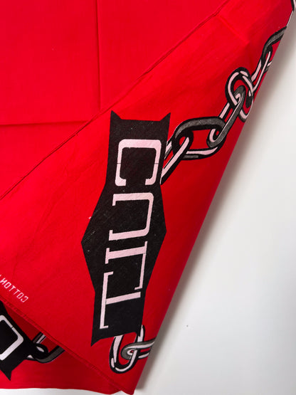 Red & Black 'Cult' Slogan & Chain Bandana
