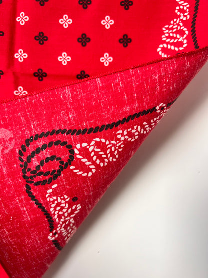 Wrangler Flathead Lake Lodge Vintage Red Bandana