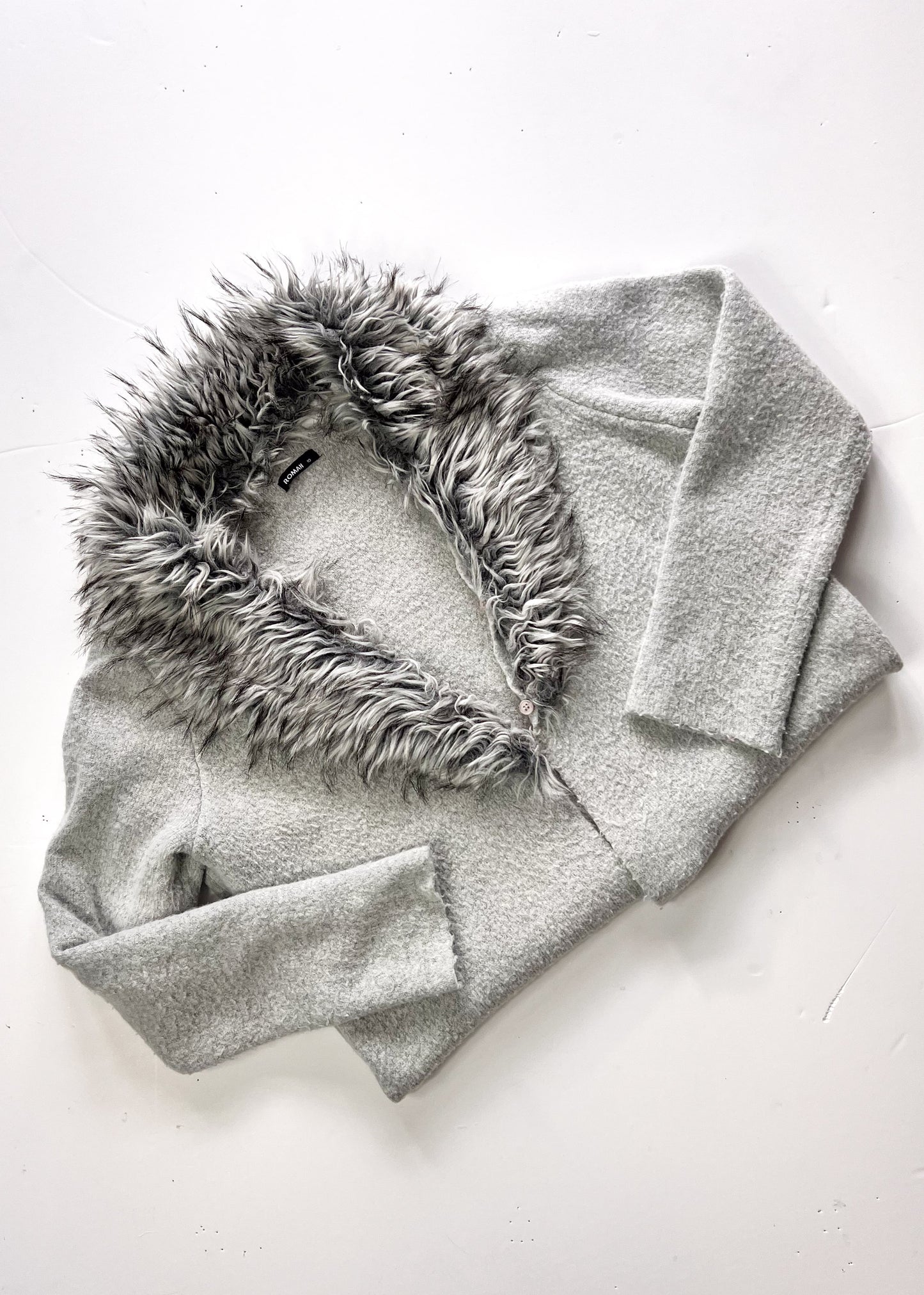 Faux Fur Grey Cardigan With Detachable Faux Fur Collar - UK 10