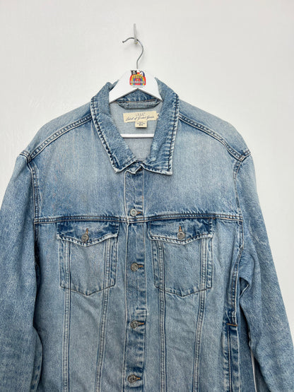H&M Mottled Light Blue Denim Trucker Jacket - X Large