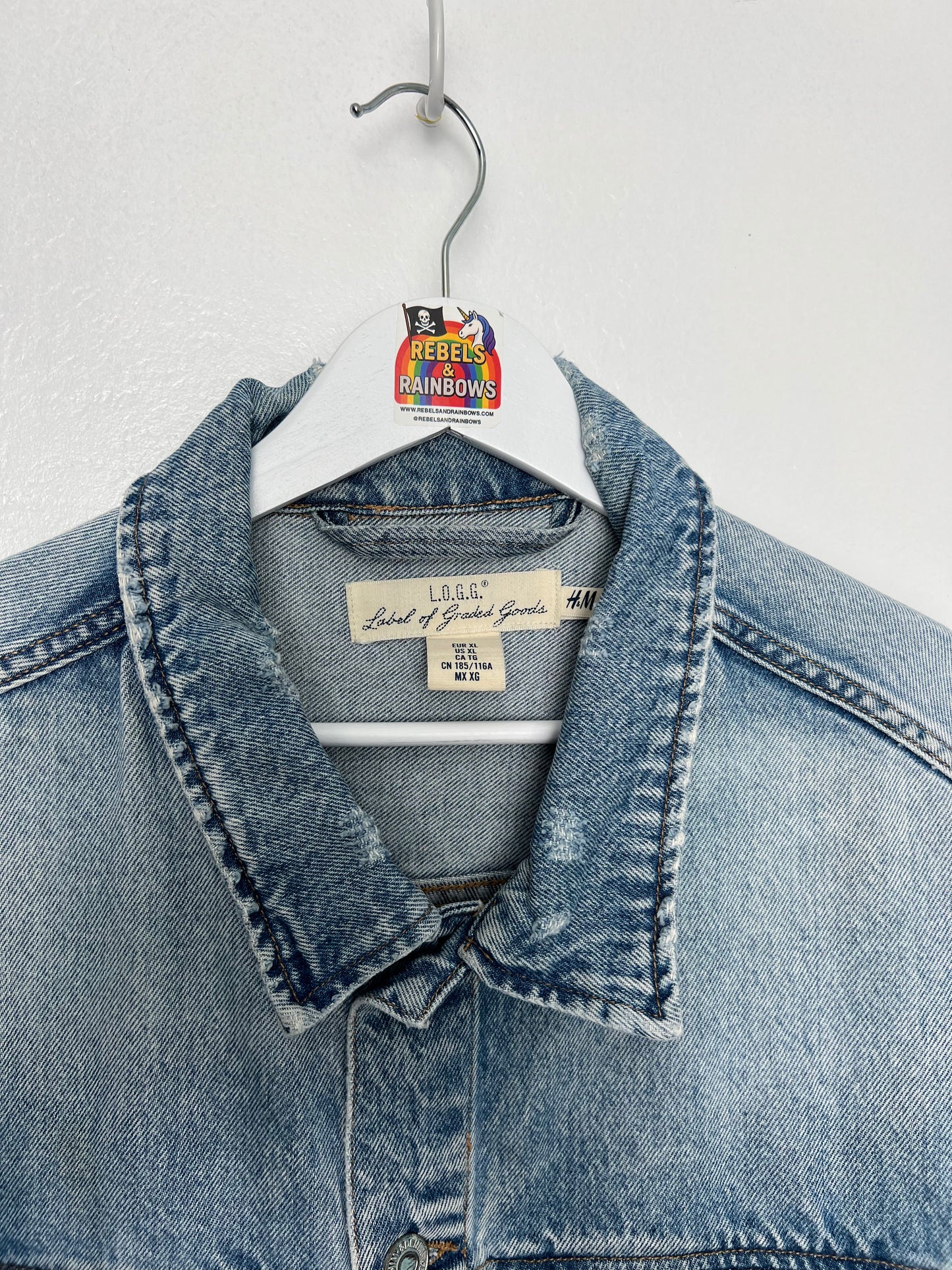 H&M Mottled Light Blue Denim Trucker Jacket - X Large