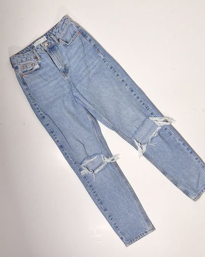 Topshop Ripped Knee Light Blue Denim Mom Jeans - UK 8