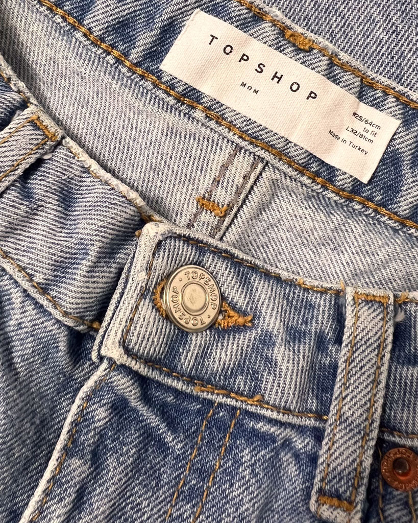 Topshop Ripped Knee Light Blue Denim Mom Jeans - UK 8