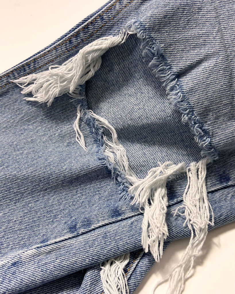 Topshop Ripped Knee Light Blue Denim Mom Jeans - UK 8