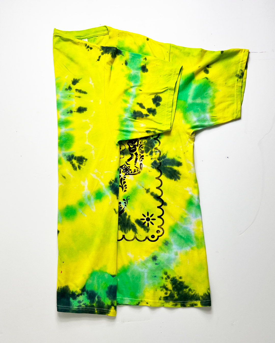 Disney Encanto Skull Graphic Neon Tie Dye T-Shirt - Large