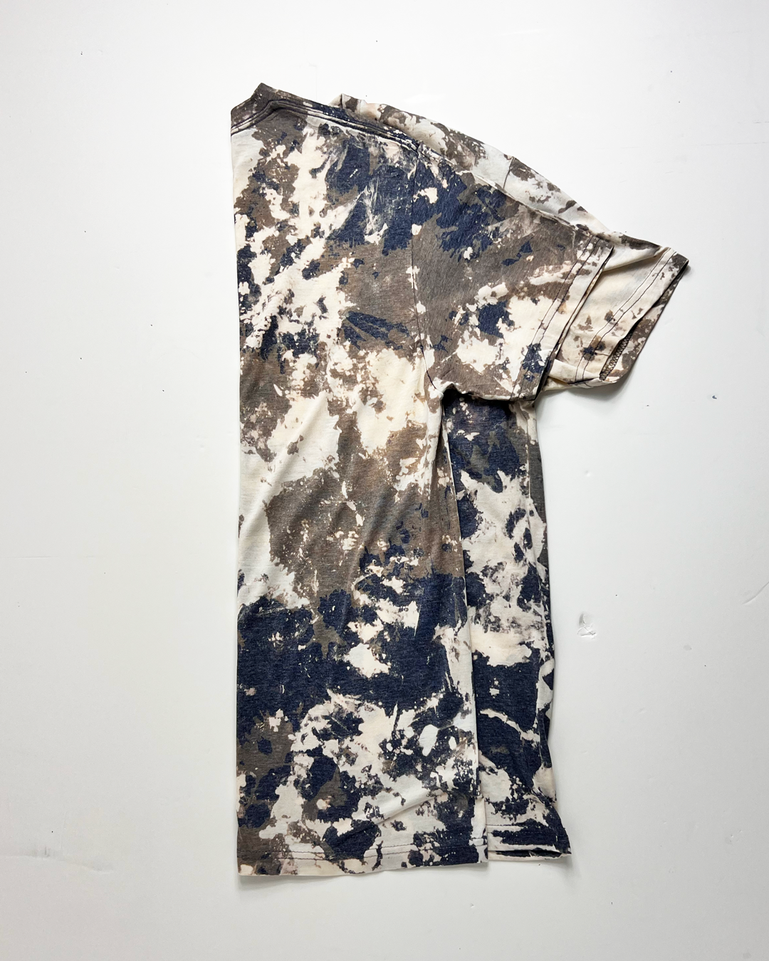 Shania Cowboy Tie-Dye Graphic T-Shirt - Large