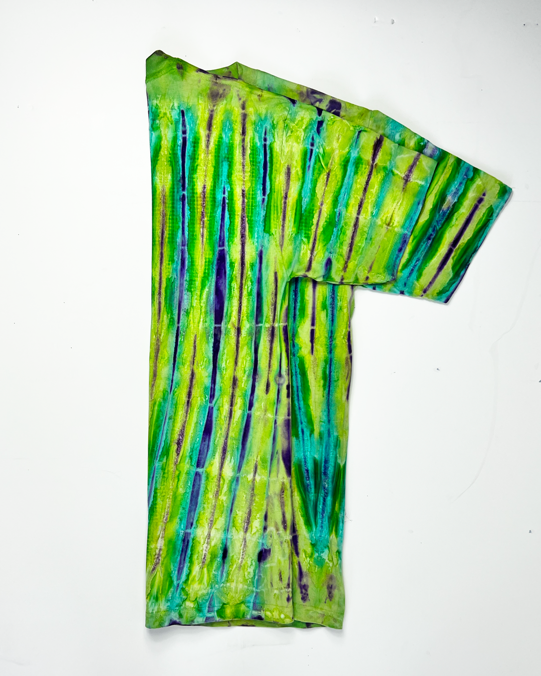 Vertical Neon & Purple Tie-Dye Vintage T-Shirt - Large