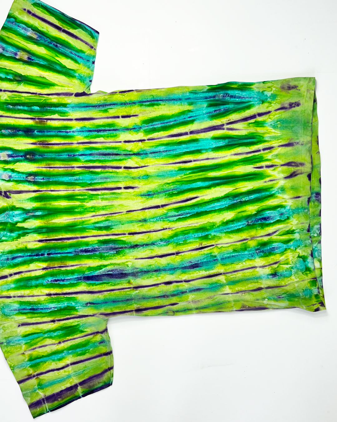 Vertical Neon & Purple Tie-Dye Vintage T-Shirt - Large