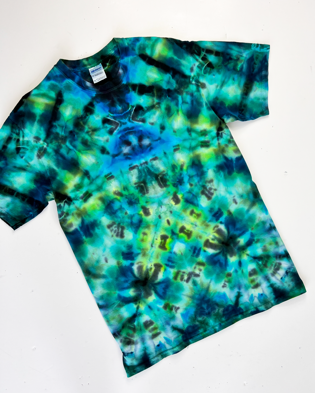 Blue & Green Short Sleeve Tie-Dye T-Shirt - Medium