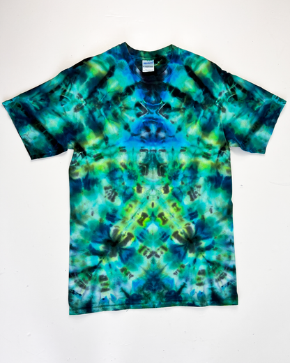Blue & Green Short Sleeve Tie-Dye T-Shirt - Medium