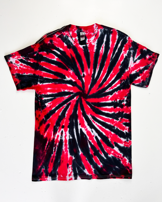 Red & Black Tie-Dye T-Shirt - Medium