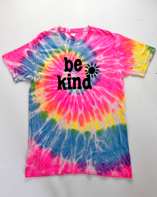 Be Kind Slogan Neon Tie-Dye T-Shirt - Medium